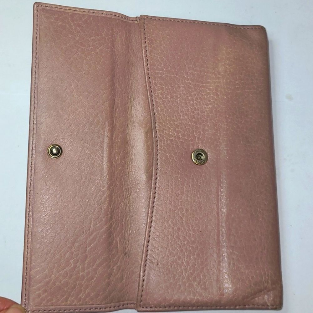 Authentic Gucci Leather Wallet - Picture 5 of 12